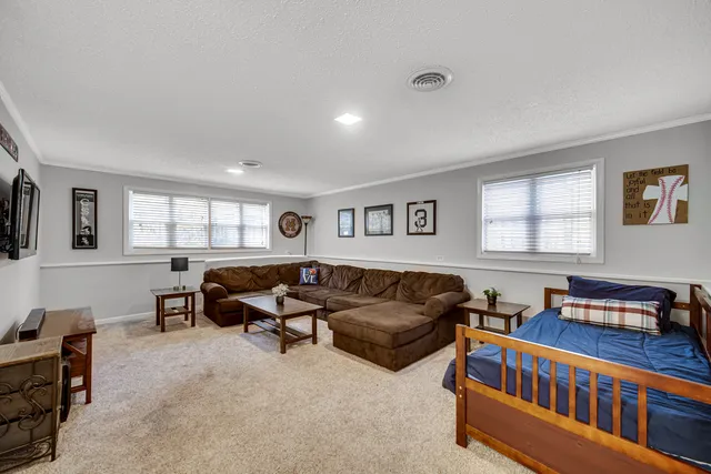 $525,000 | 533 Drake Street, Libertyville, IL 60048