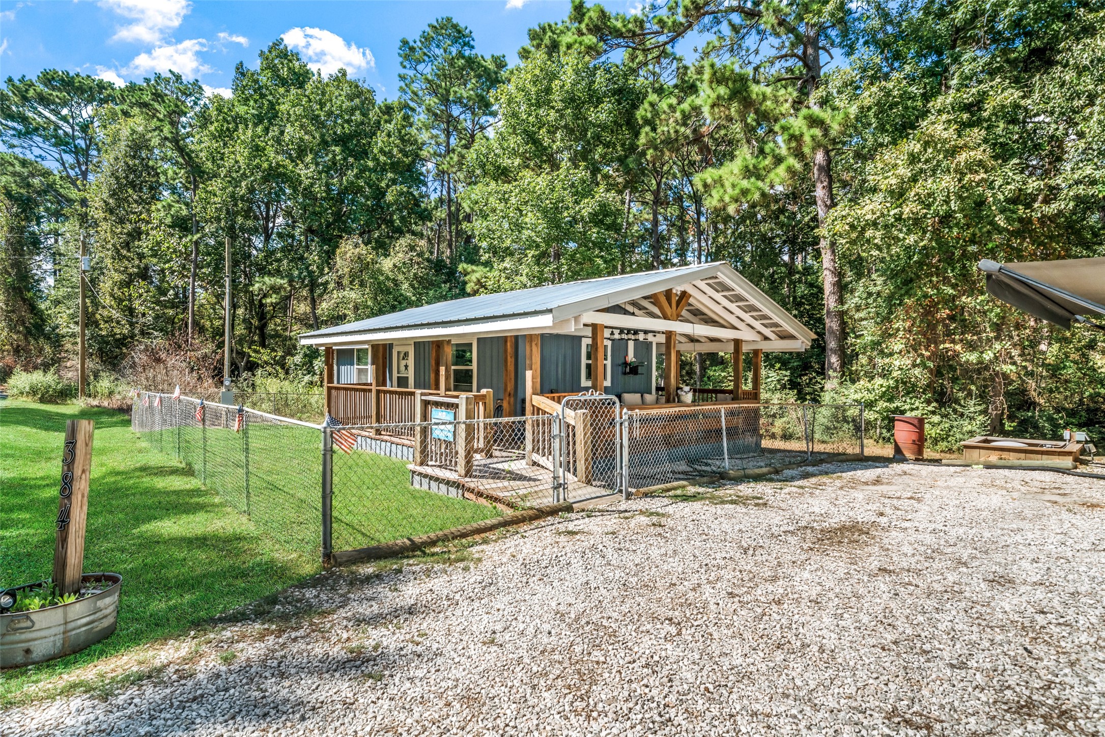 384 Phillips Road Onalaska, TX 77360 - Photo 14 of 22 Gallery Image 14