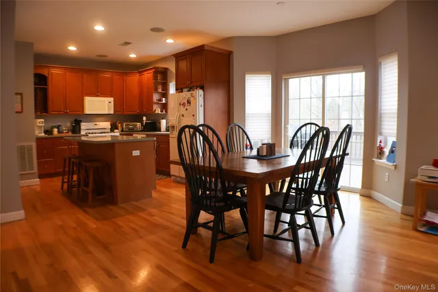 $719,000 | 5 Juniper Way, Wappingers Falls, NY 12590