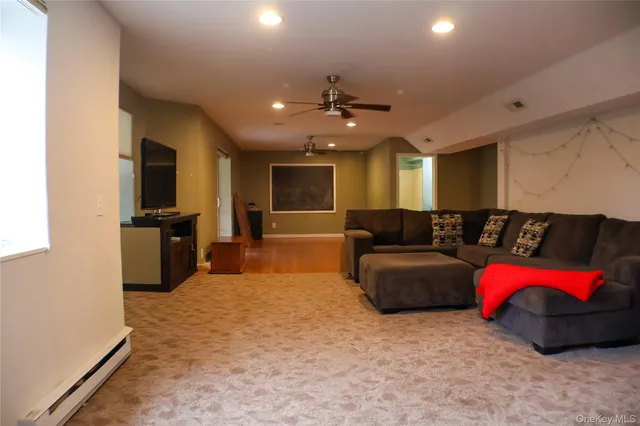 $719,000 | 5 Juniper Way, Wappingers Falls, NY 12590