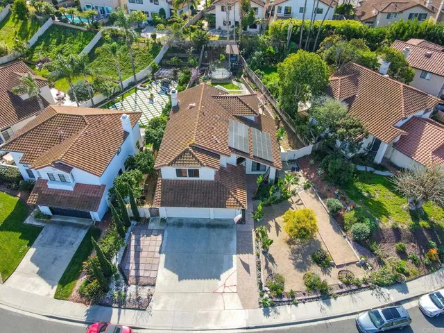 $1,049,900 | 1977 White Birch Drive, Vista, CA 92081