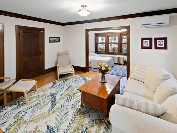 $2,600 | 4840 Upton Avenue South, Minneapolis, MN 55410