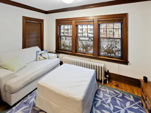 $2,600 | 4840 Upton Avenue South, Minneapolis, MN 55410