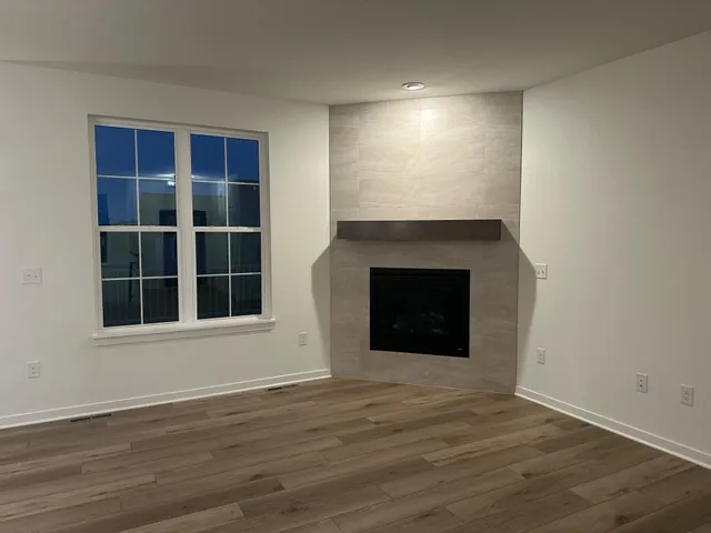 $604,900 | 674 Mary Way, Slinger, WI 53086