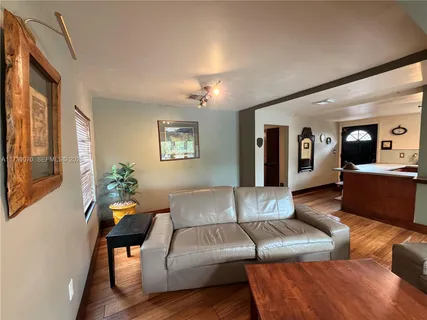 $699,000 | 1401 Northeast 33rd Street, Oakland Park, FL 33334