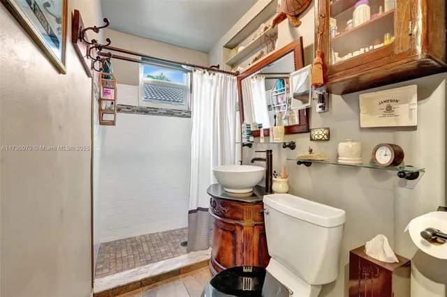 $730,000 | 1401 Northeast 33rd Street, Oakland Park, FL 33334