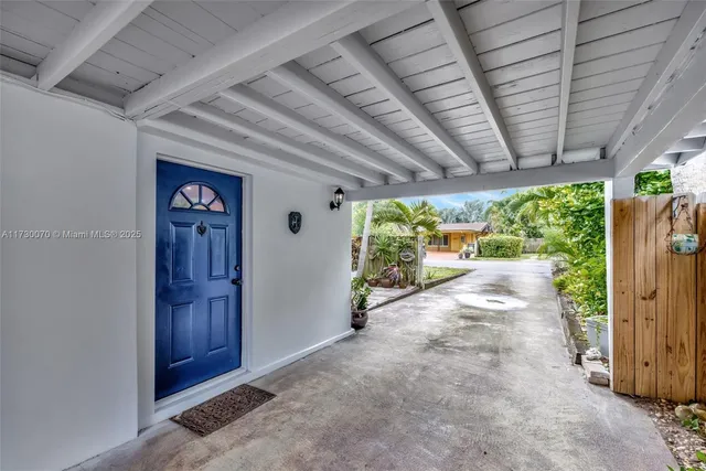 $730,000 | 1401 Northeast 33rd Street, Oakland Park, FL 33334