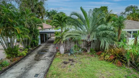 $699,000 | 1401 Northeast 33rd Street, Oakland Park, FL 33334