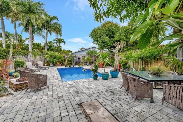 $730,000 | 1401 Northeast 33rd Street, Oakland Park, FL 33334