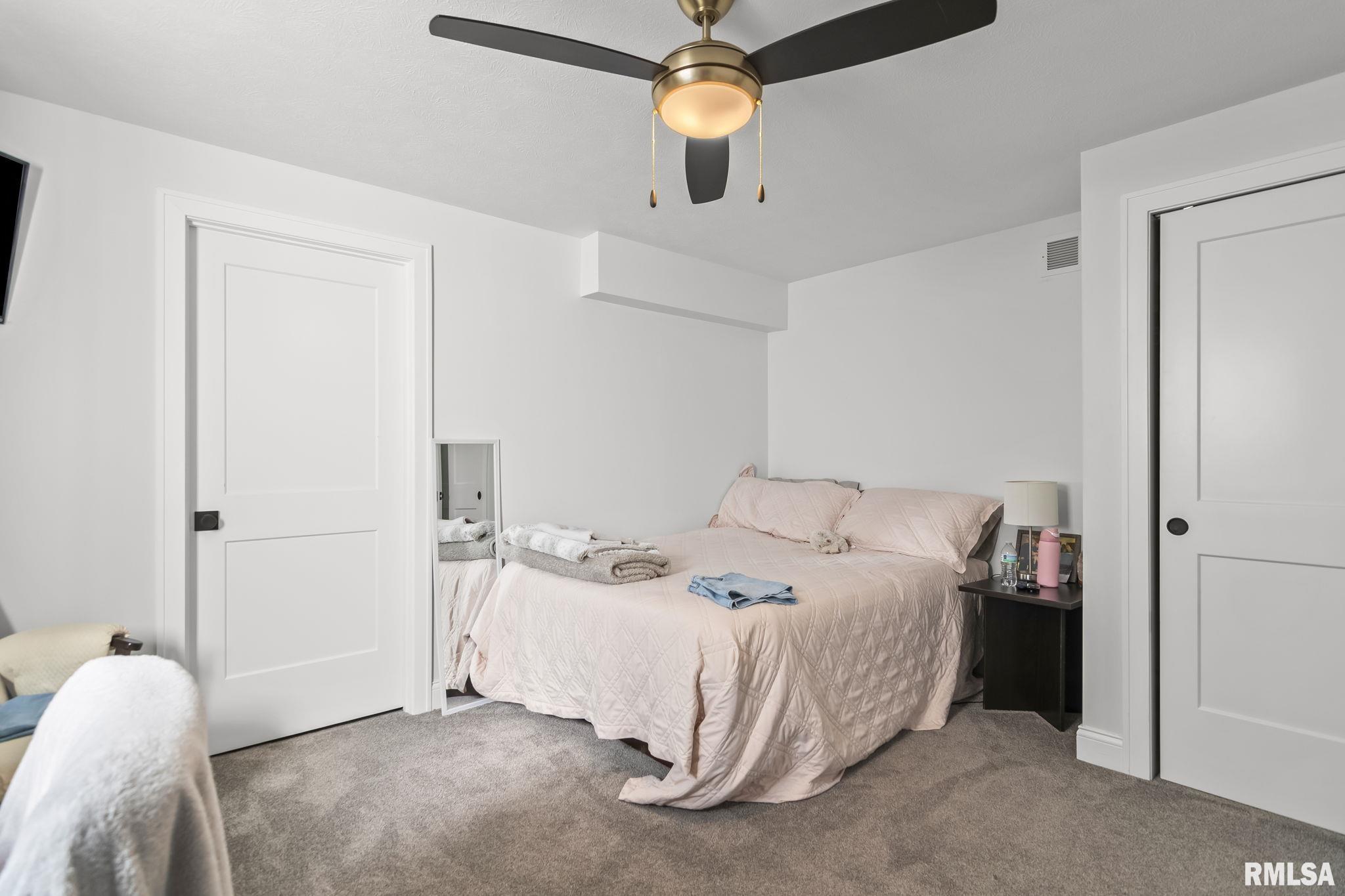 1502 Dearborn Drive Springfield, IL 62711 - Photo 50 of 53