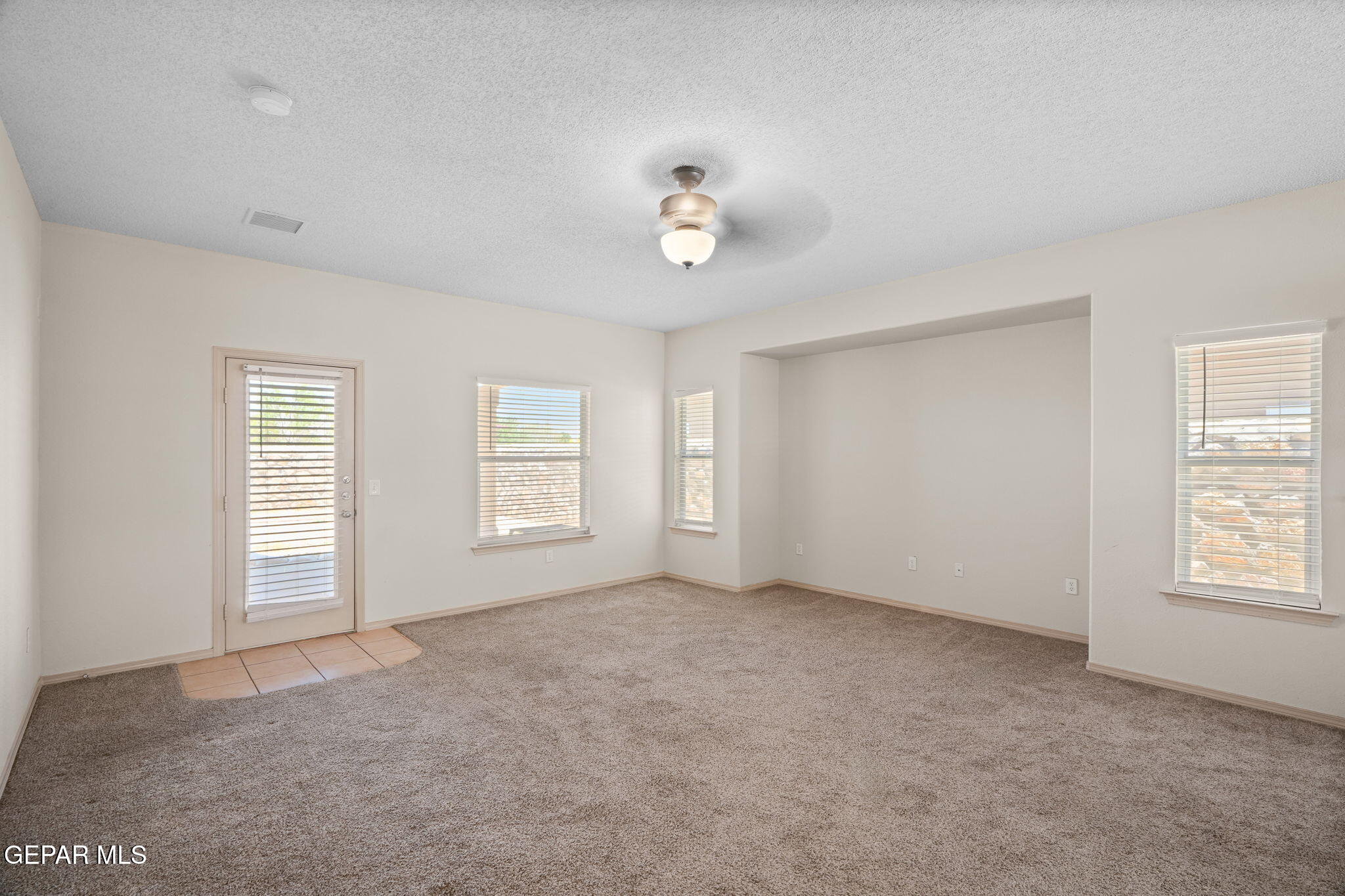 5953 Redstone Rim Drive El Paso, TX 79934 - Photo 7 of 54 5953 Redstone Rim Dr-6