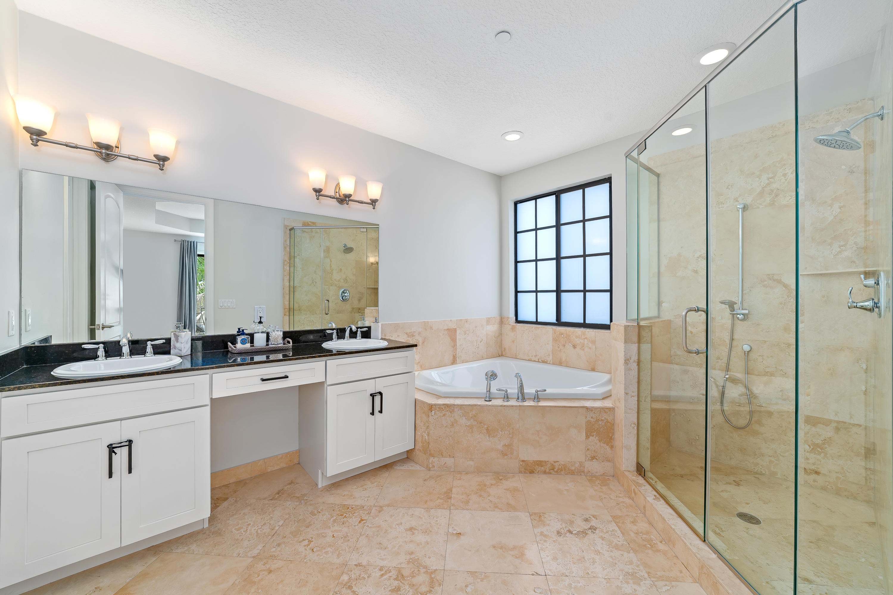 4898 Northwest 16th Avenue Boca Raton, FL 33431 - Photo 20 of 35 _DSC4387