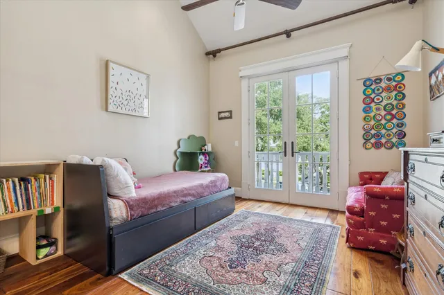 $1,695,000 | 1819 Banks Street, Houston, TX 77098