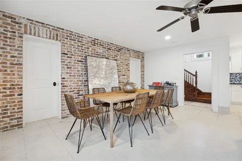 $1,695,000 | 1819 Banks Street, Houston, TX 77098