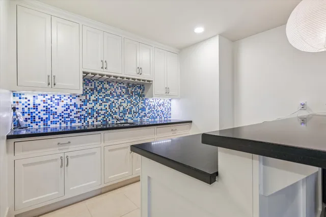 $1,695,000 | 1819 Banks Street, Houston, TX 77098