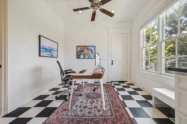 $1,695,000 | 1819 Banks Street, Houston, TX 77098