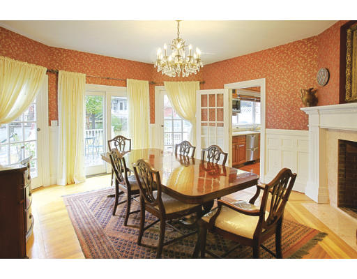 15 Evans Road Brookline, MA 02445 - Photo 4 of 9