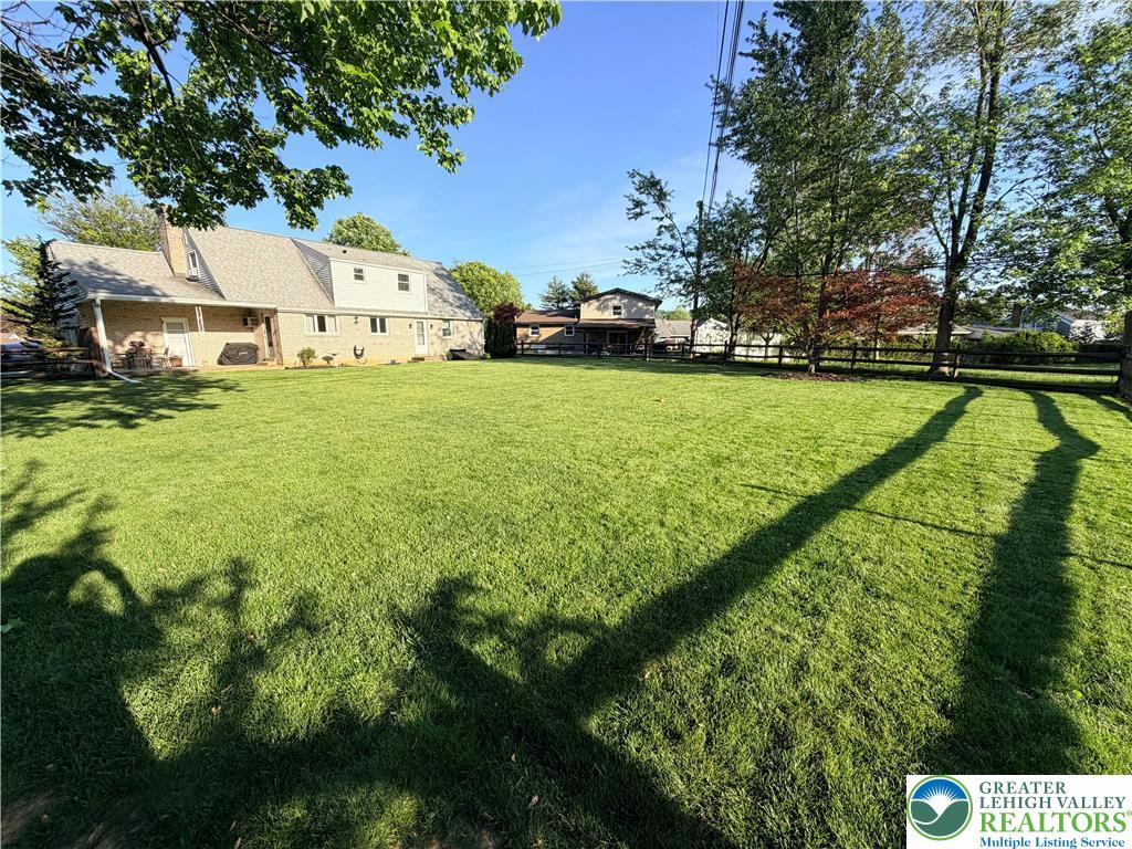 389 Barrett Road Emmaus, PA 18049 - Photo 33 of 35