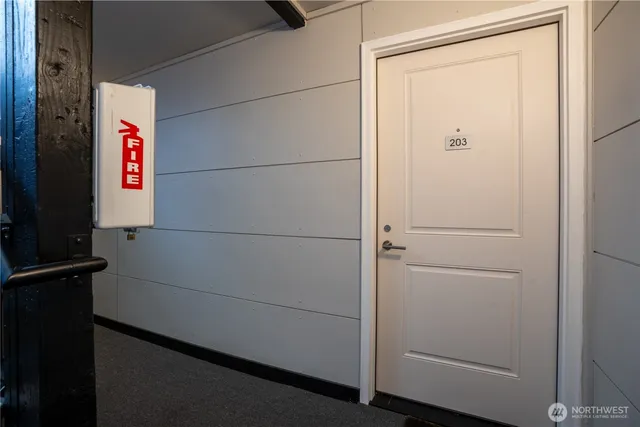 $265,000 | 230 Southwest Clark Street, Unit C203, Issaquah, WA 98027