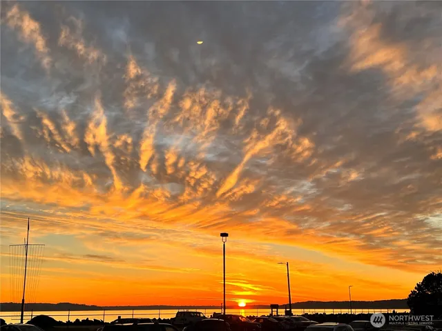 $549,000 | 601 South 227th Street, Unit 301S, Des Moines, WA 98198