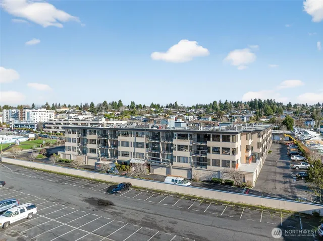 $549,000 | 601 South 227th Street, Unit 301S, Des Moines, WA 98198