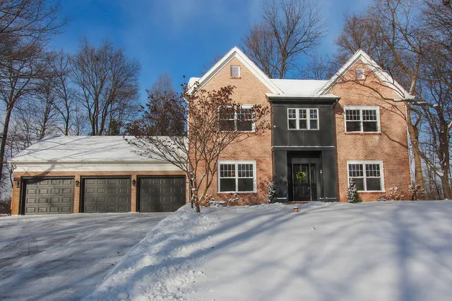 $589,995 | 1611 West Kama Drive, La Porte, IN 46350