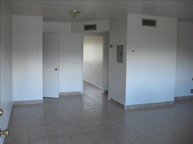 445 Calle Pinzon Rio Rico, AZ 85648 - Photo 3 of 5