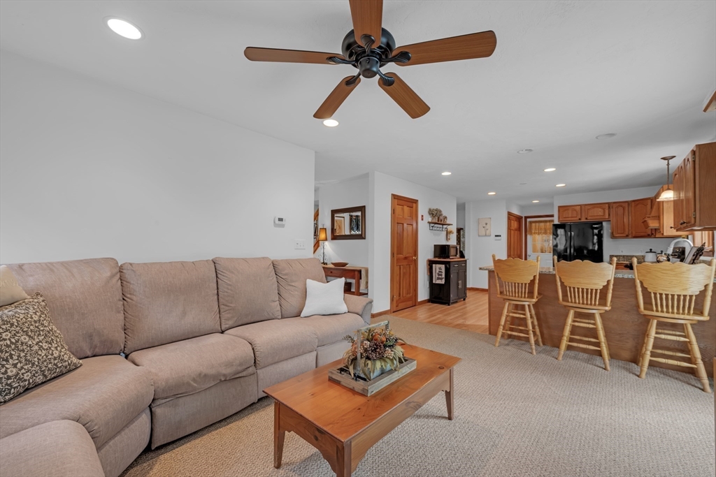 751 Mason Road Holden, MA 01522 - Photo 9 of 40