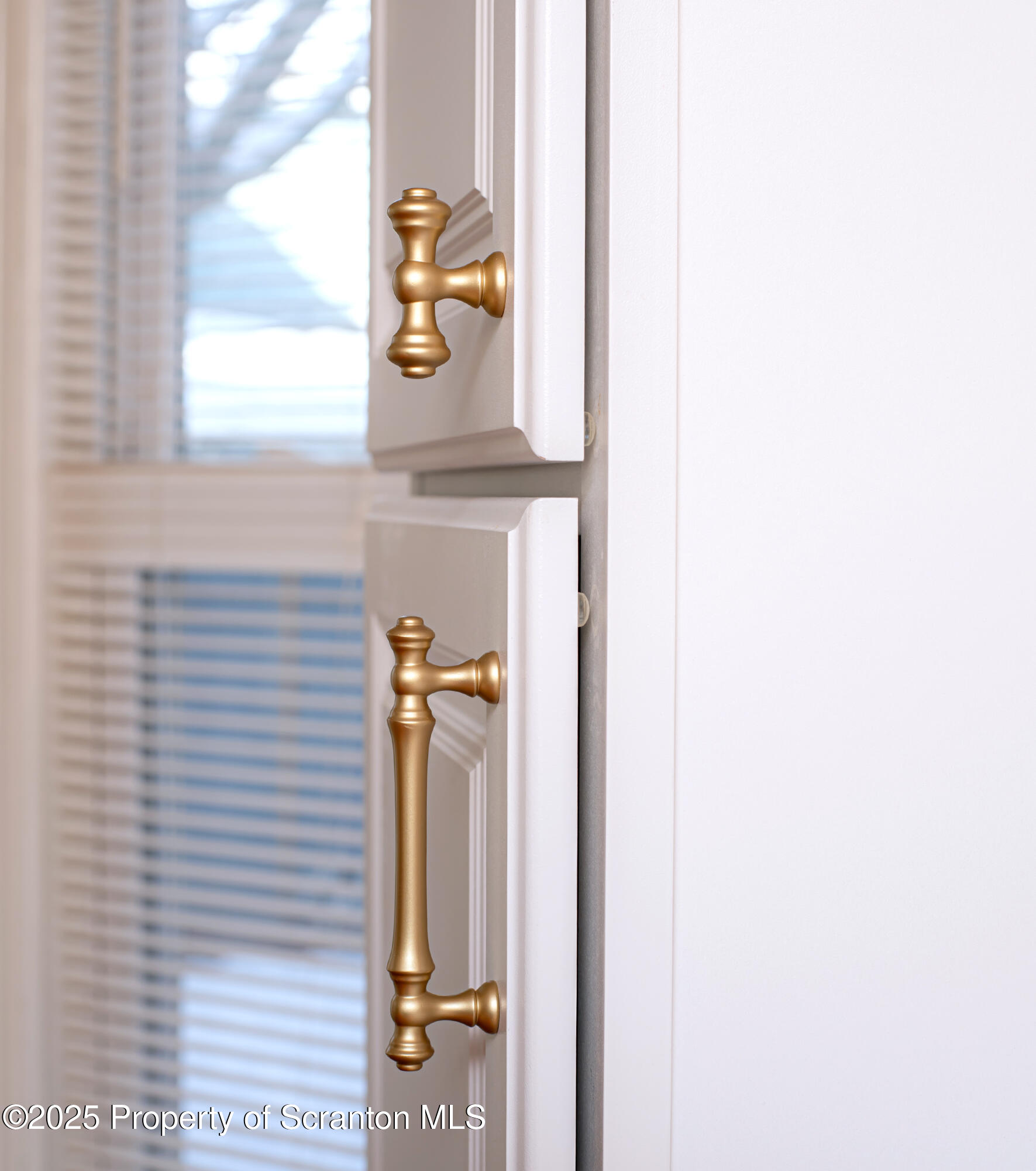 28 Pine Street Tunkhannock, PA 18657 - Photo 17 of 50 a close view of door lock