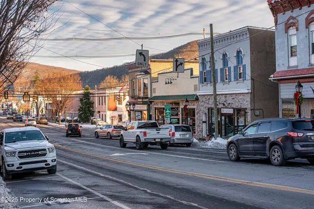 $288,000 | 28 Pine Street, Tunkhannock, PA 18657