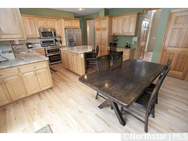 4848 Sparrow Road Minnetonka, MN 55345 - Photo 8 of 18