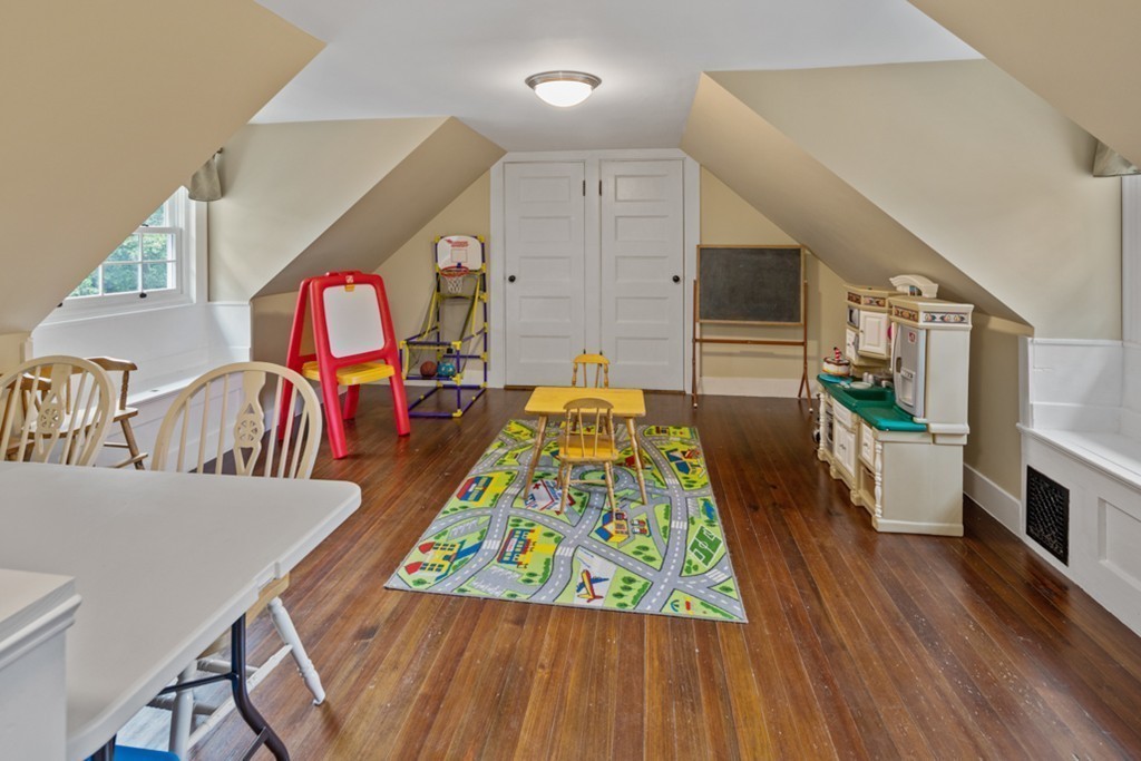 20 Cochato Road Braintree, MA 02184 - Photo 19 of 24 Gallery Image 19