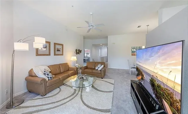 $3,650 | 640 Lalique Circle, Unit 407, Naples, FL 34119