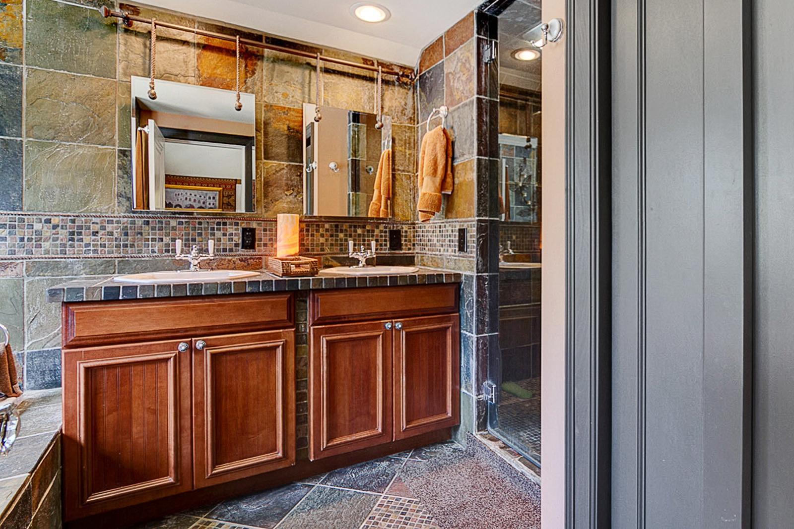 550 East Torrence Road Columbus, OH 43214 - Photo 24 of 32 Gallery Image 24