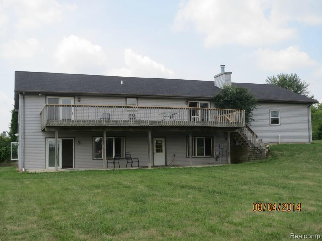 9581 Crane Road Milan, MI 48160 - Photo 6 of 36 IMG_3926.jpg