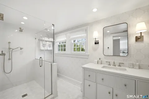 $3,595,000 | 64 5 Mile River Road, Darien, CT 06820
