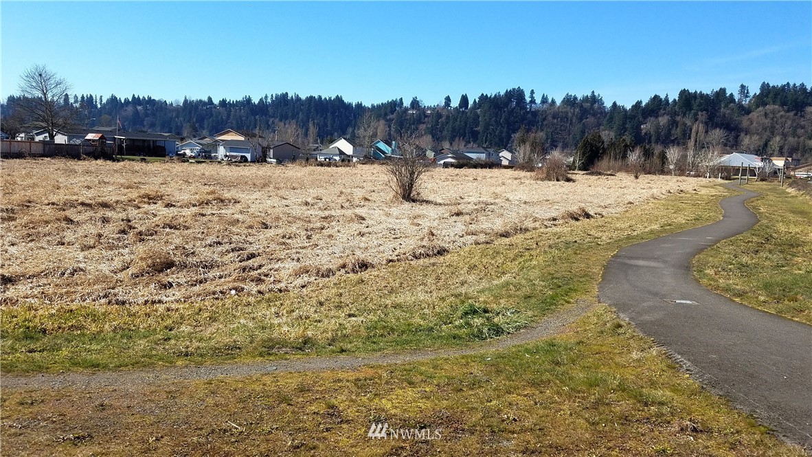 350 Ellingson Road Pacific, WA 98047 - Photo 2 of 2
