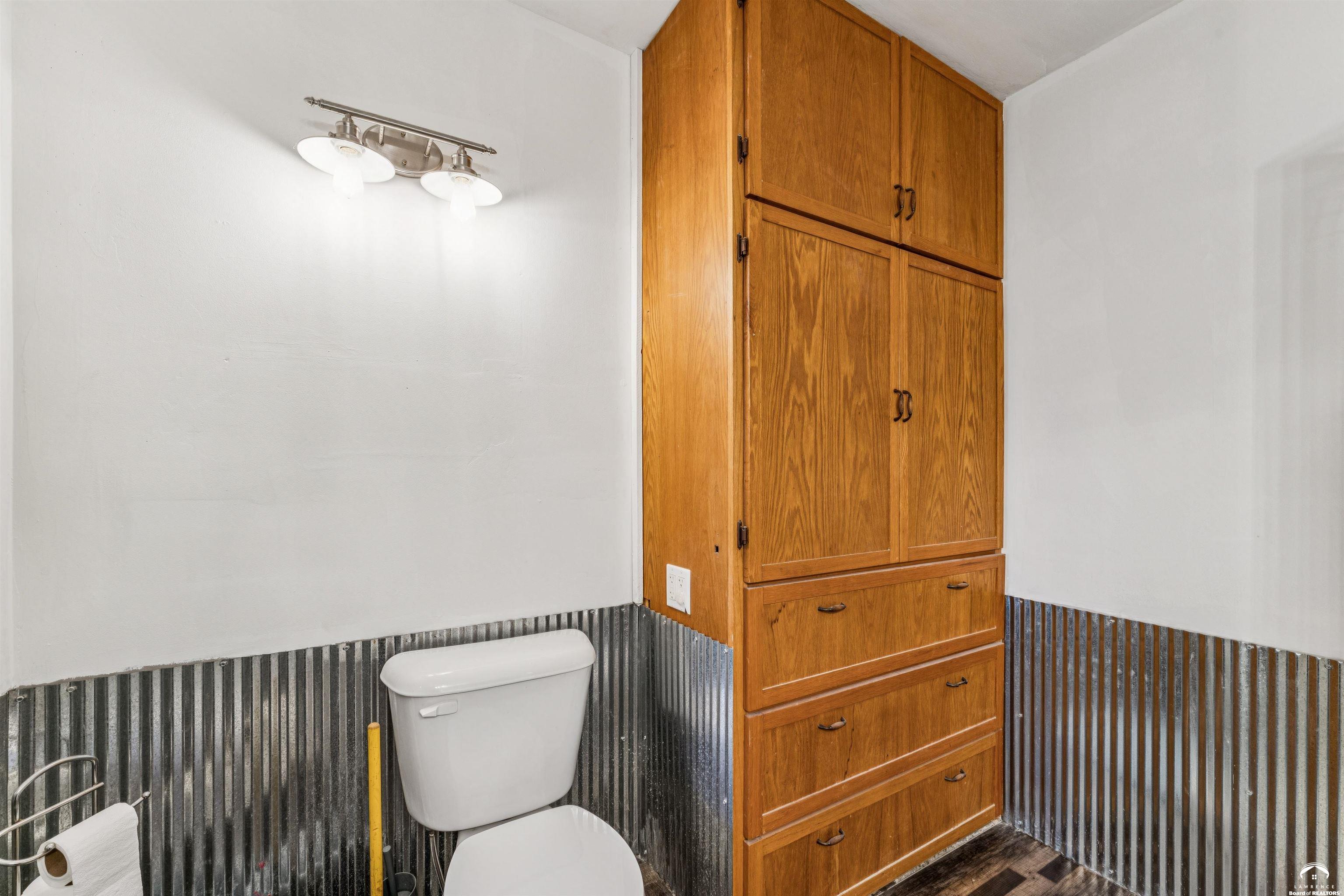 1168 Kingman Road Pomona, KS 66076 - Photo 25 of 68