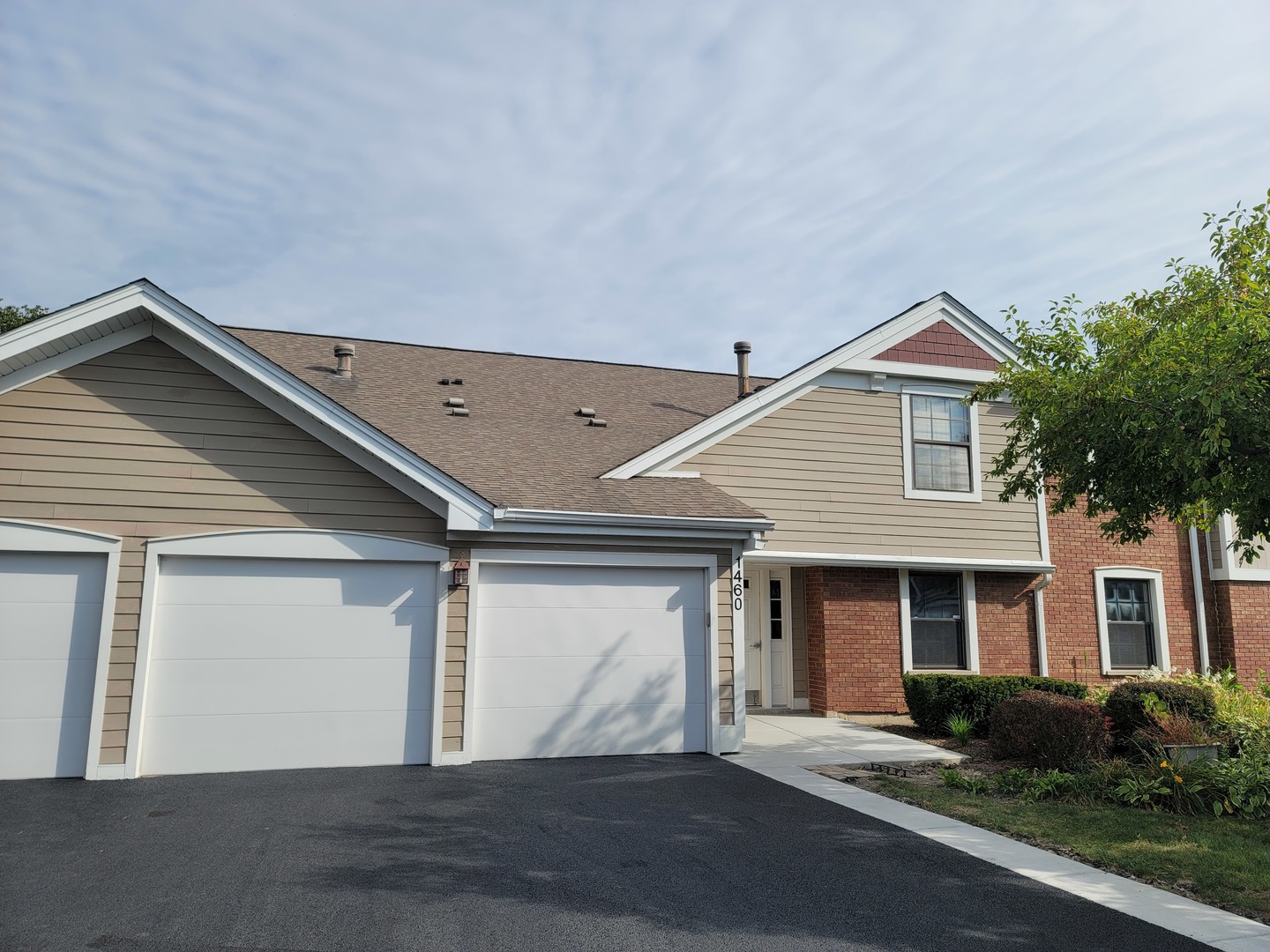 1460 7 Pines Road, Unit B1 Schaumburg, IL 60193 - Photo 1 of 1