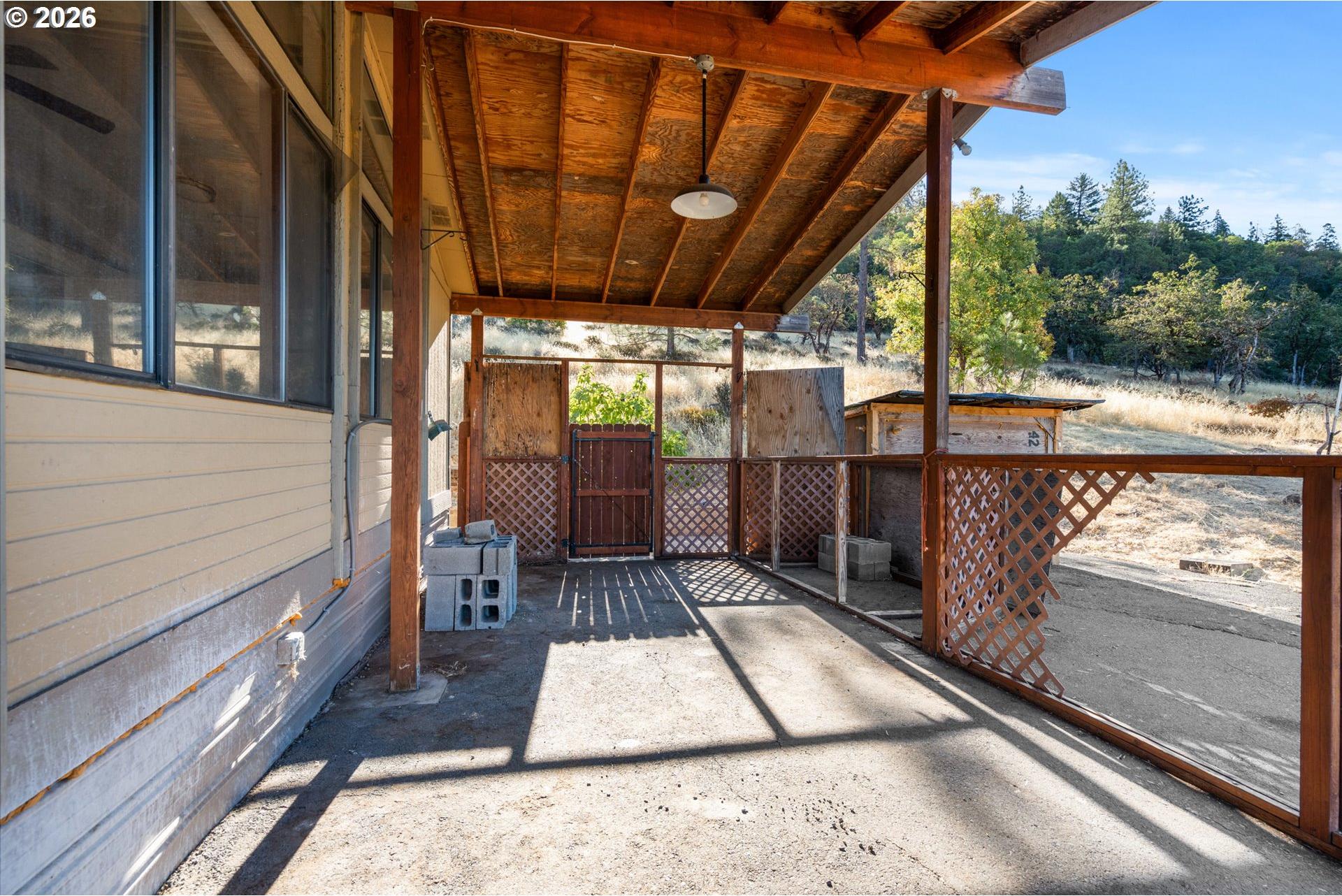2549 Granite Hill Road Grants Pass, OR 97526 - Photo 24 of 46 Gallery Image 24