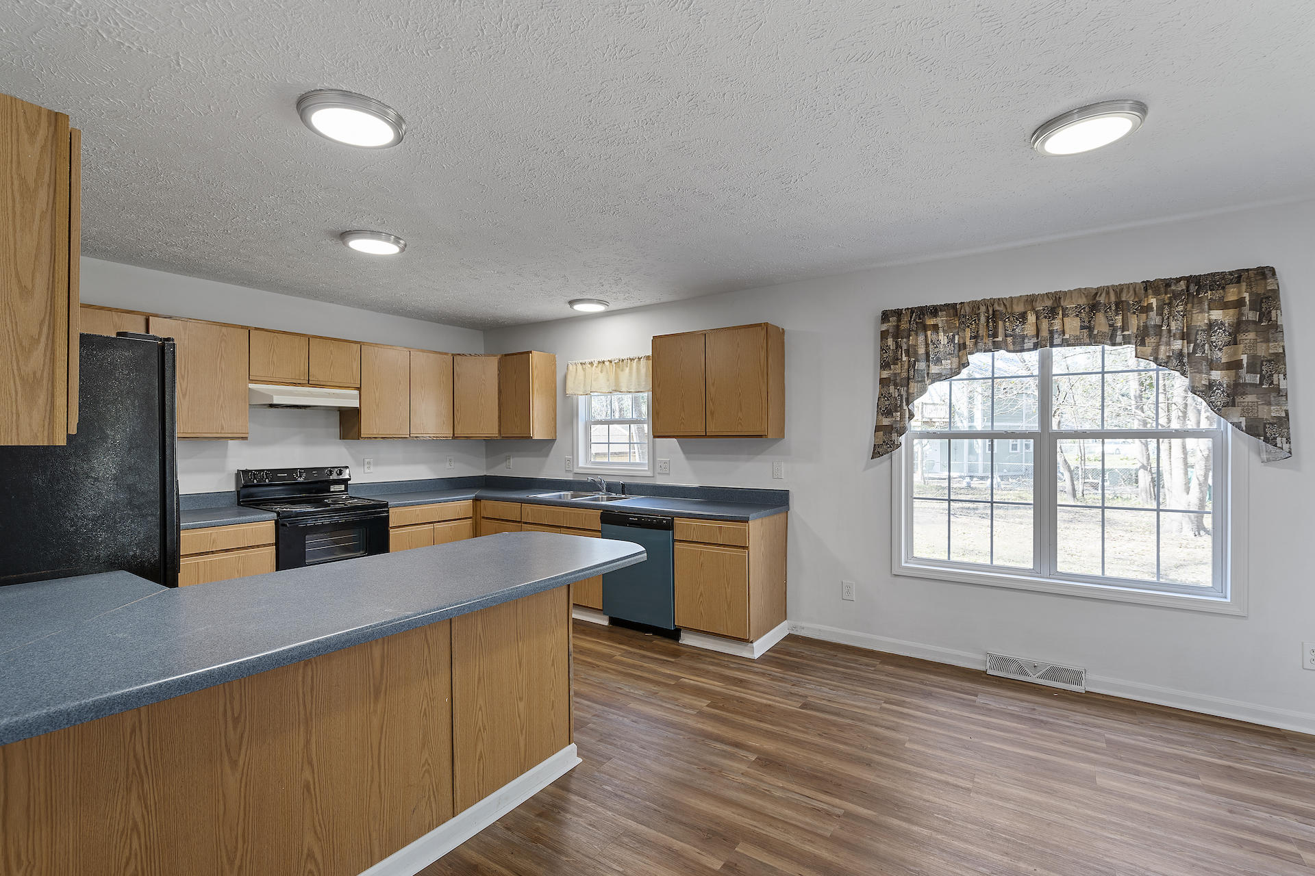 6075 Overlook Road Johns Island, SC 29455 - Photo 5 of 14 SDH06611