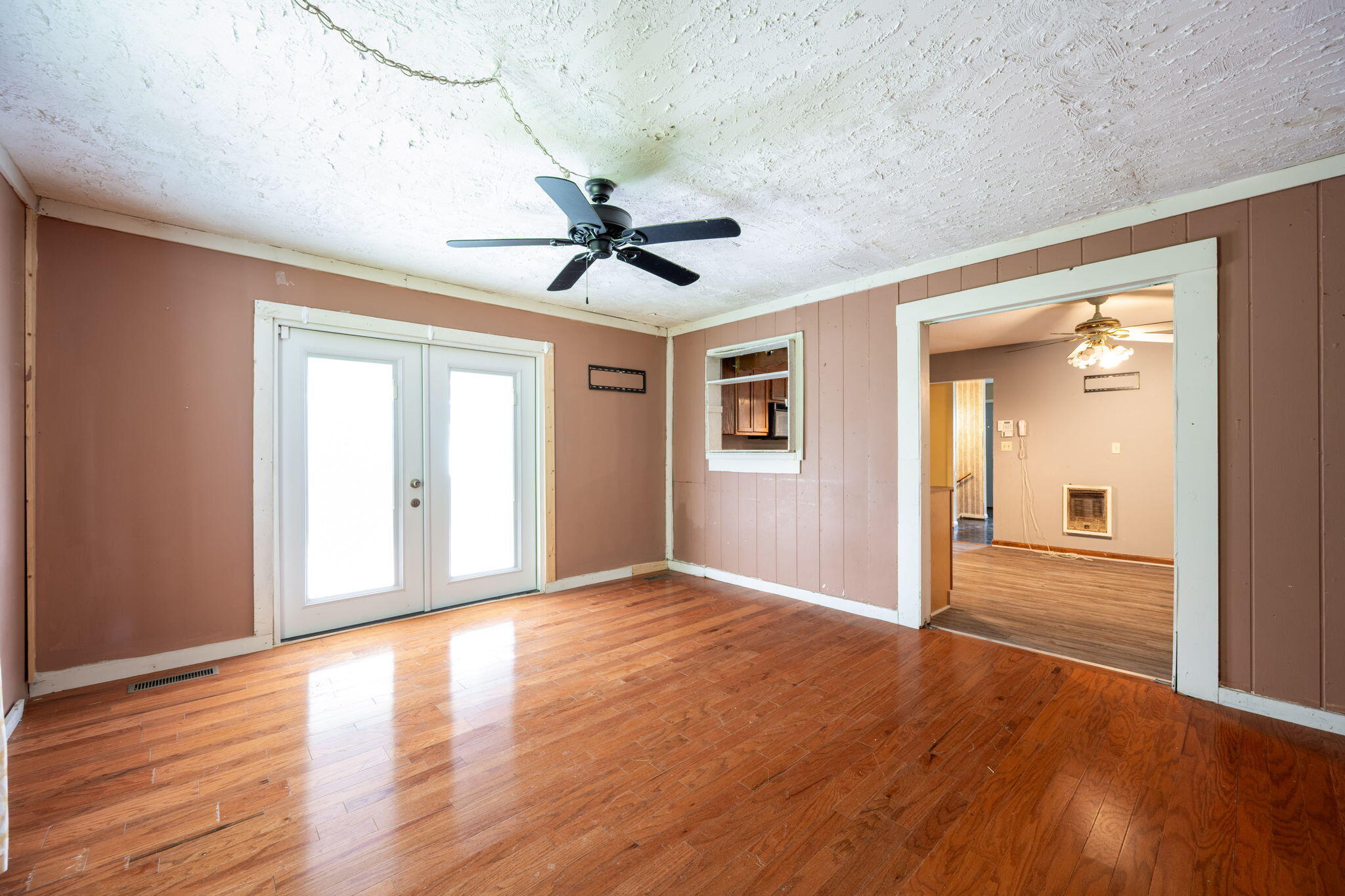 1002 Gillespie Road Chattanooga, TN 37411 - Photo 8 of 22 8-web-or-mls-DSC_4299