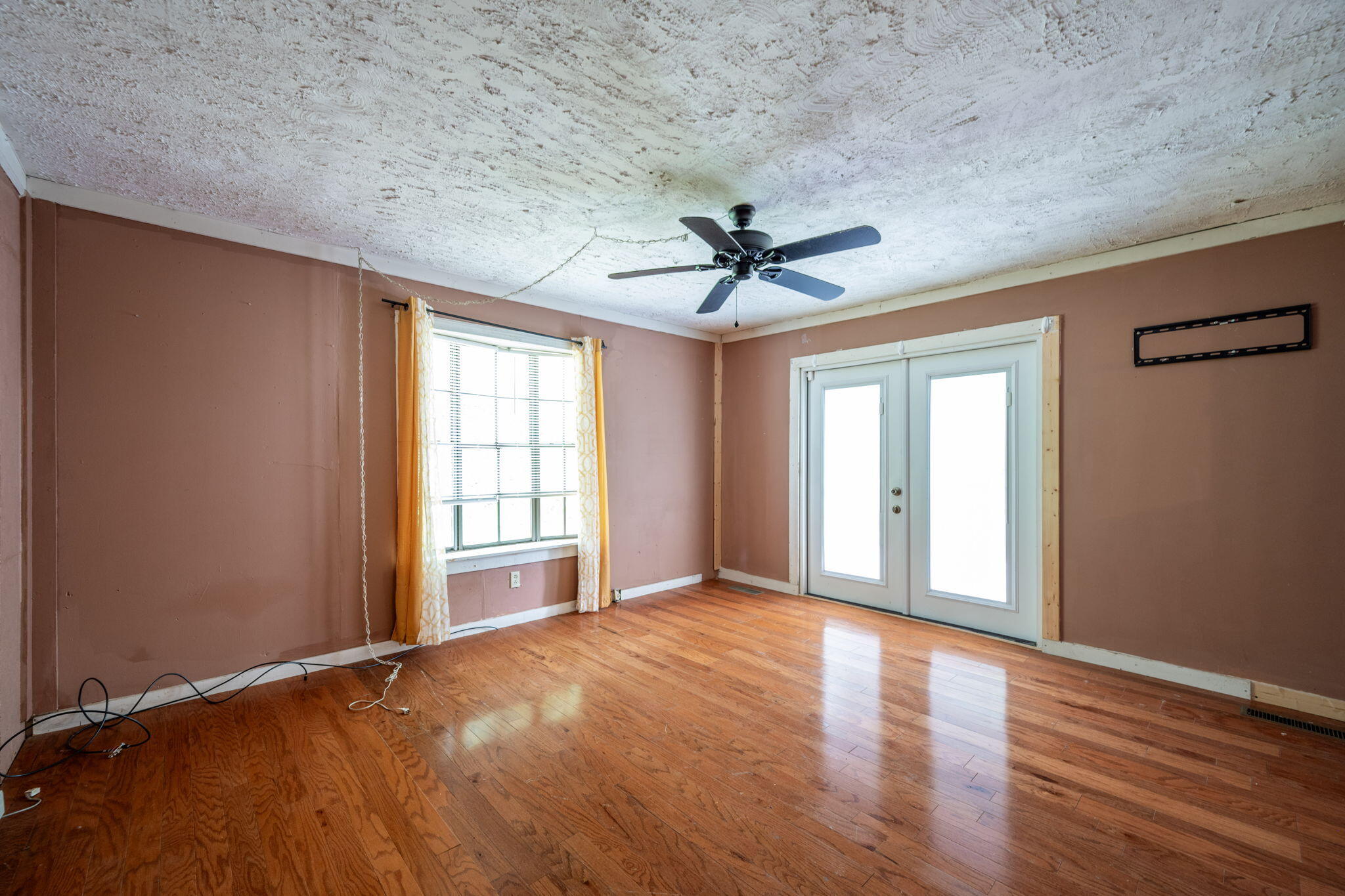 1002 Gillespie Road Chattanooga, TN 37411 - Photo 9 of 22 9-web-or-mls-DSC_4302