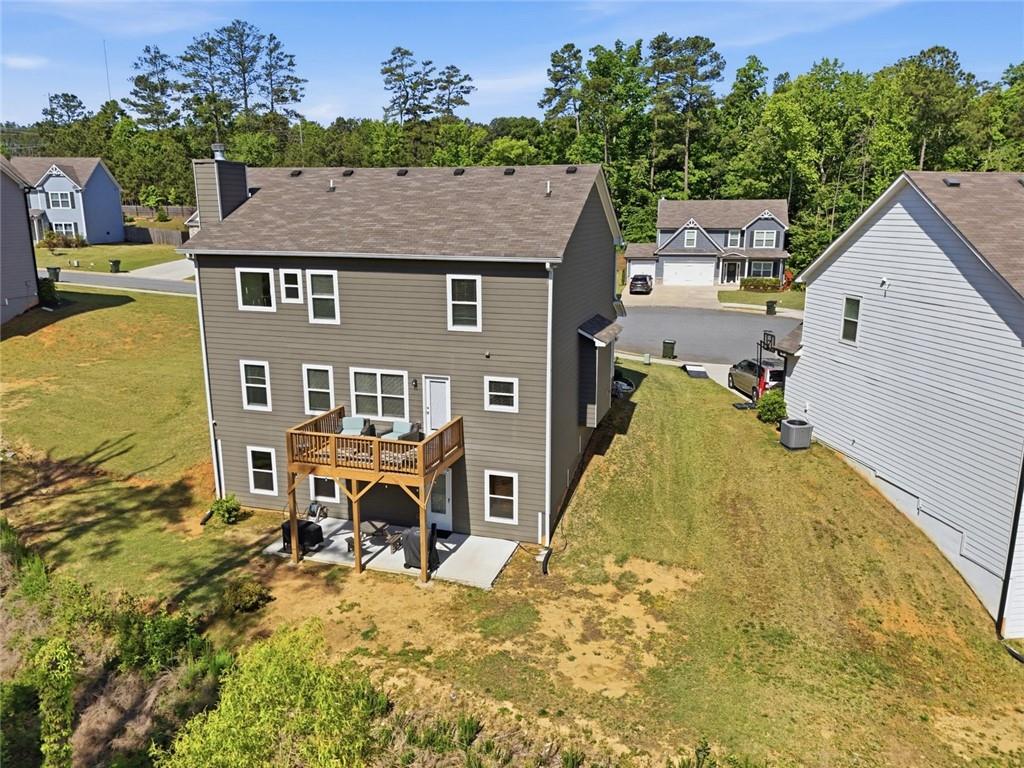 166 Ashbridge Lane Dallas, GA 30132 - Photo 31 of 35 front view of a house with a yard