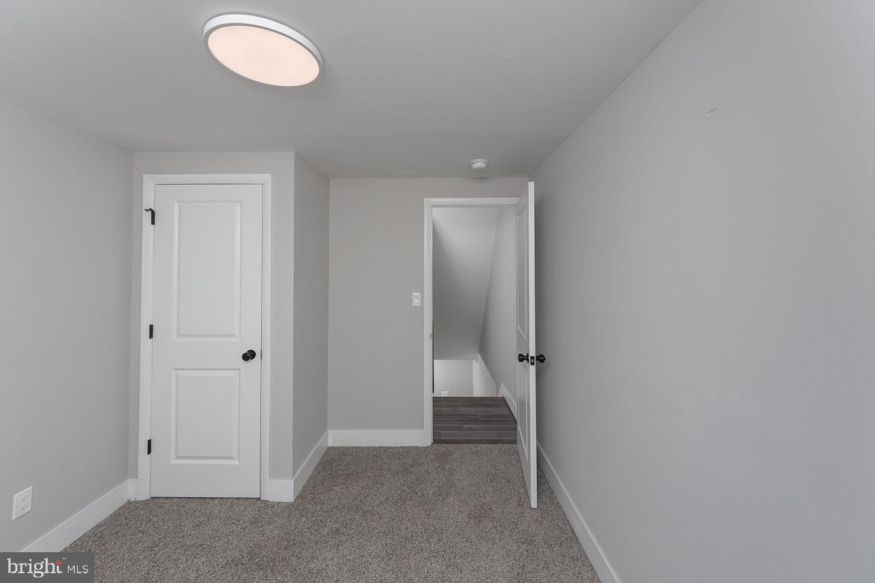 10521 Longbranch Road Cockeysville, MD 21030 - Photo 26 of 43 Gallery Image 26