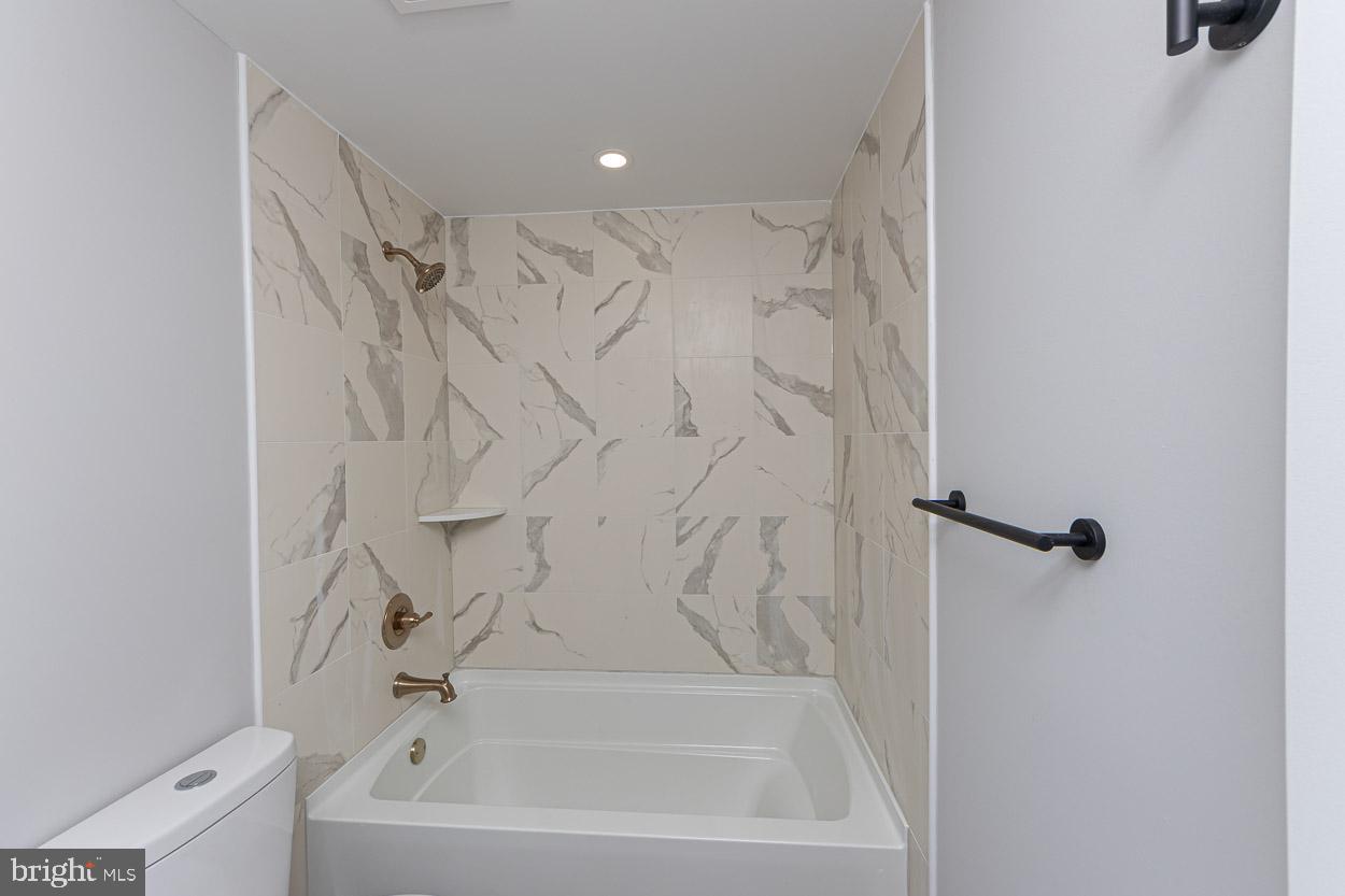 10521 Longbranch Road Cockeysville, MD 21030 - Photo 27 of 43 Gallery Image 27