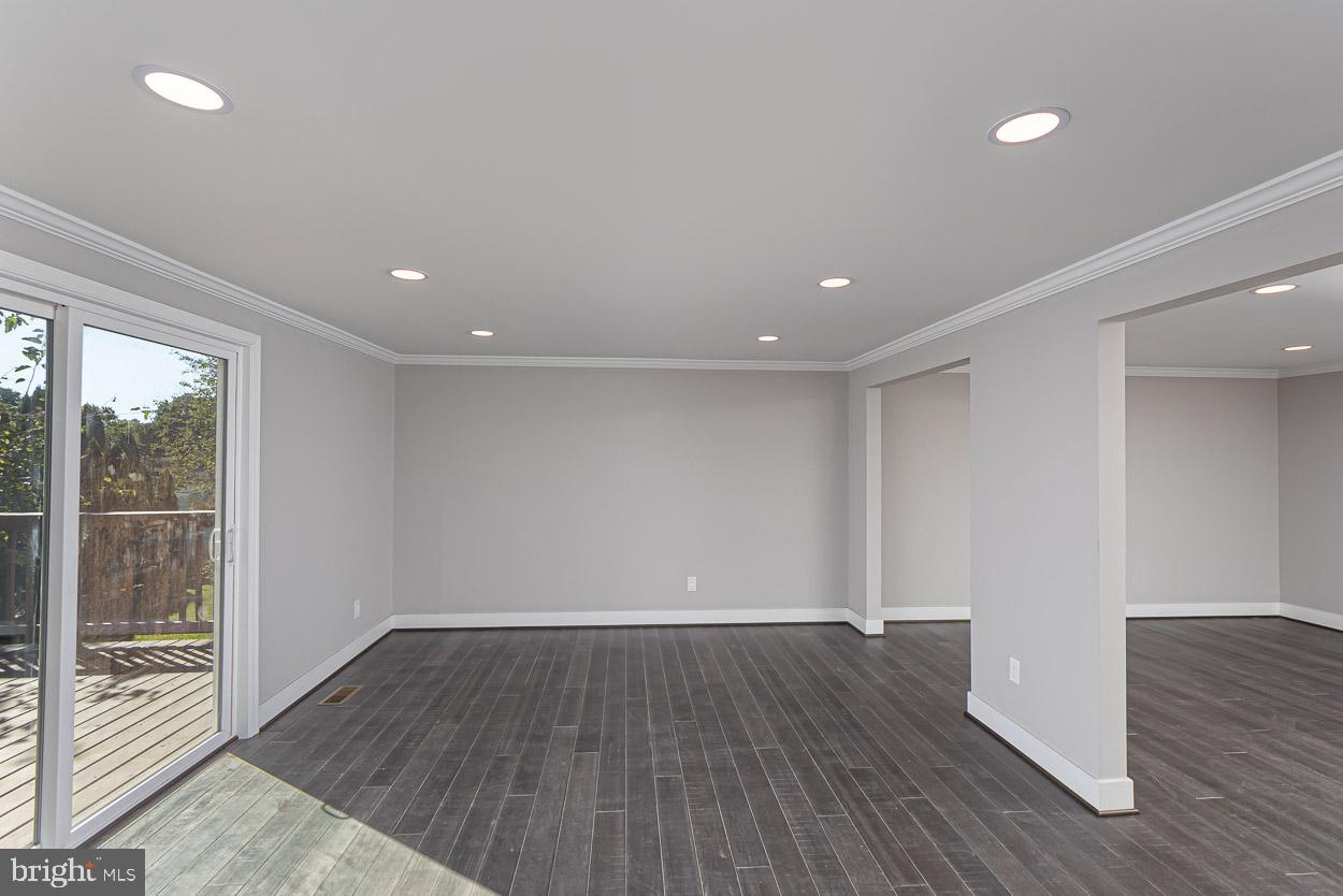 10521 Longbranch Road Cockeysville, MD 21030 - Photo 9 of 43 Gallery Image 9