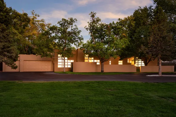 $1,595,000 | 9417 Rio Grande Boulevard Northwest, Albuquerque, NM 87114