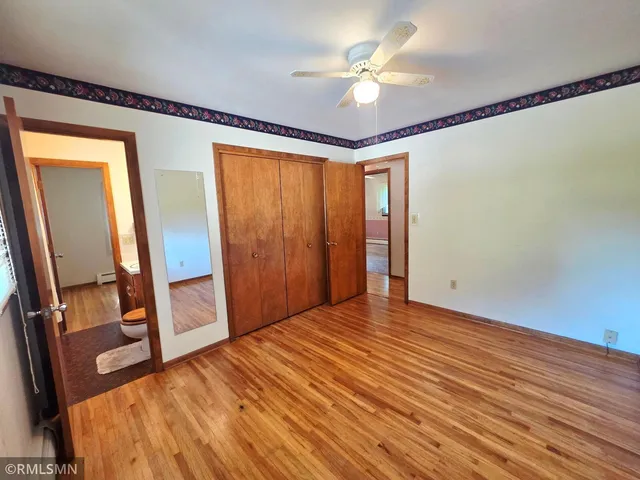 $355,900 | 400 Edgewood Drive, Glencoe, MN 55336