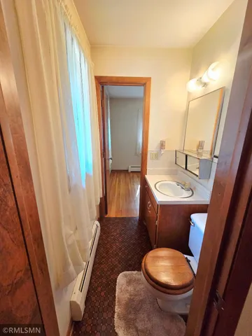 $355,900 | 400 Edgewood Drive, Glencoe, MN 55336